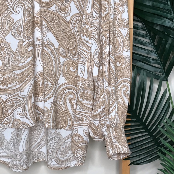 SOLD Country Road Beige Paisley Print Top 4 - Picture 7 of 13